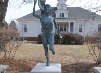 Joan Benoit Samuelson Statue Cape Elizabeth